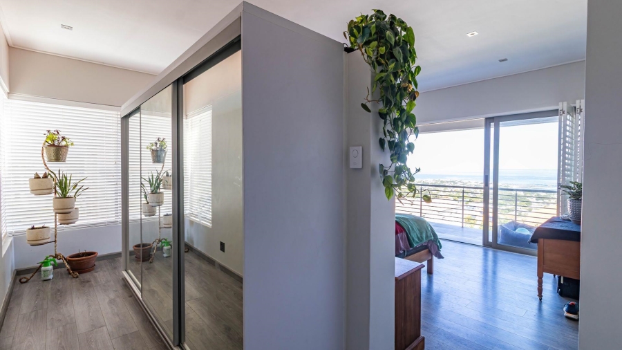 4 Bedroom Property for Sale in Berghof Western Cape